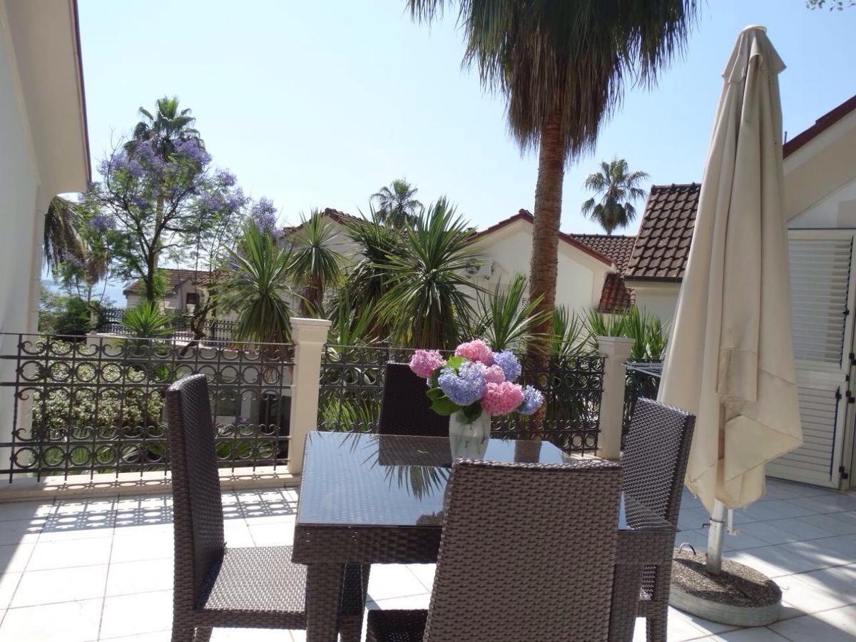 Apartments Nautica Herceg Novi Buitenkant foto
